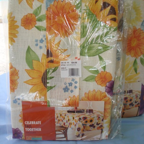 ONE New 60" x 84" FABRIC TABLECLOTH Sunflowers Floral Nature Spring Summer Fall - Picture 12 of 16